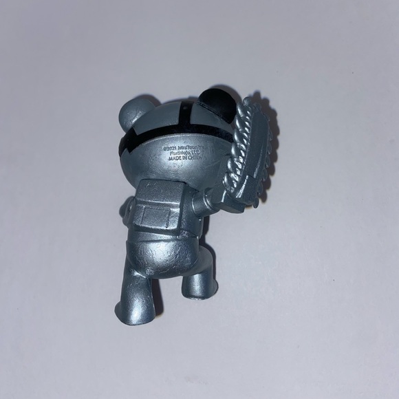 Piggy Roblox Minifigure  Series 2 Silver Robby (from character packs) 3” Figure - Picture 2 of 3
